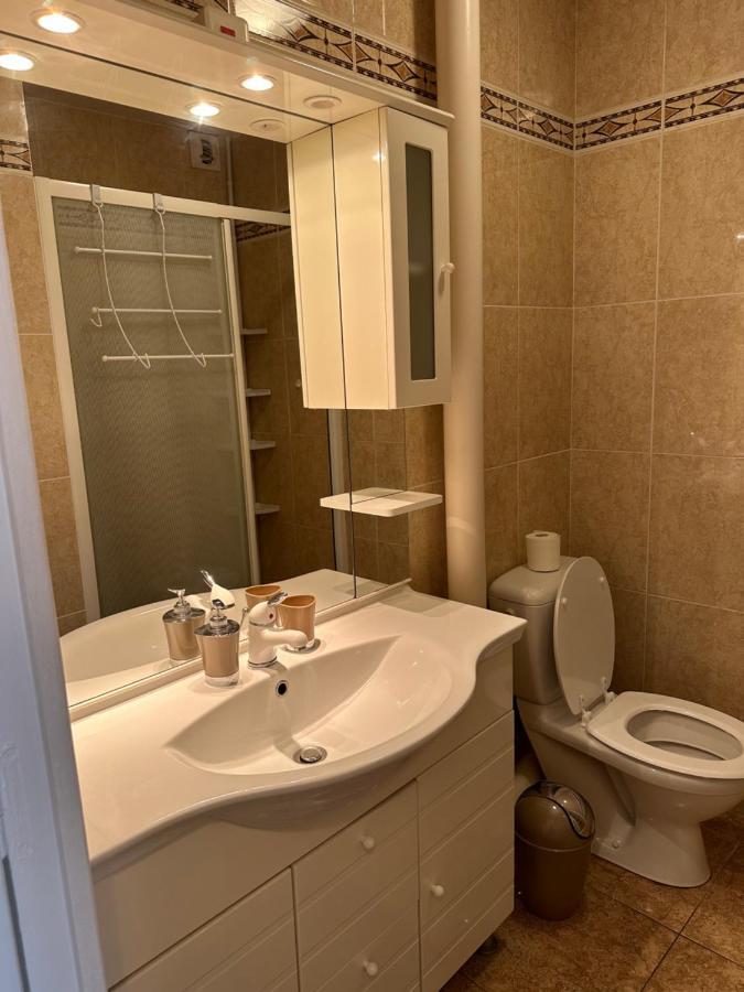 Ferienwohnung Vue Sur Le Port Agde Exterior foto